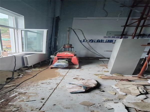 开平地基基础下沉墙体裂缝加固注浆顶升施工